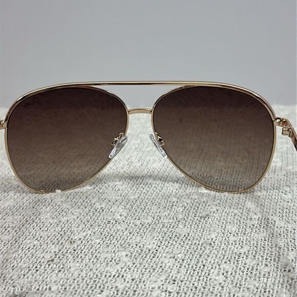 QUAY VIVIENNE Gold Brown Aviator Glasses Sunglasses w Case - Picture 8 of 11